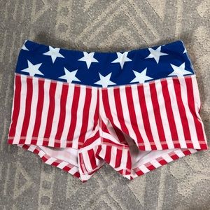 Fleo shorts. Lightly worn.